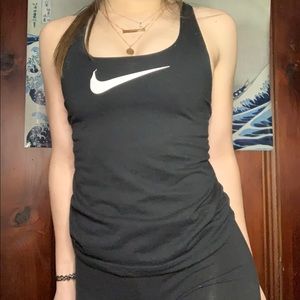 Nike tank